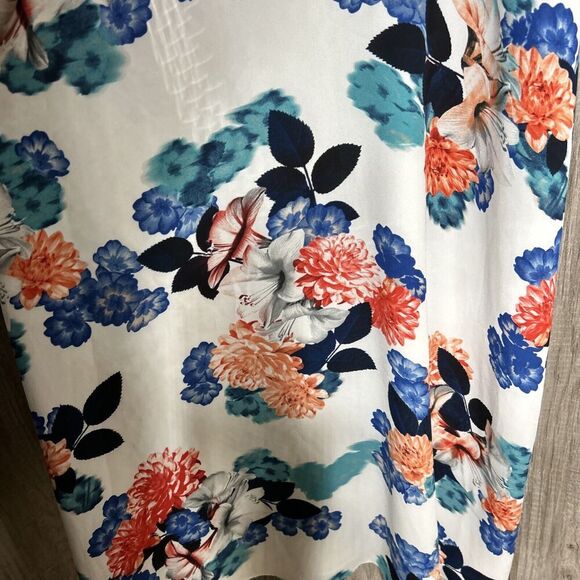 Vince Camuto Midi Dress White Color Floral Print Ruffle Neckline Size 4 - Picture 4 of 9